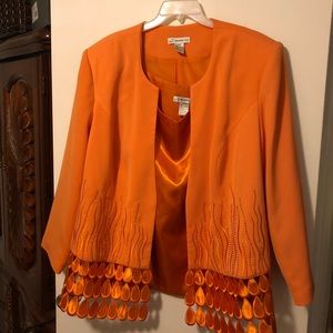 Pencil skirt suit